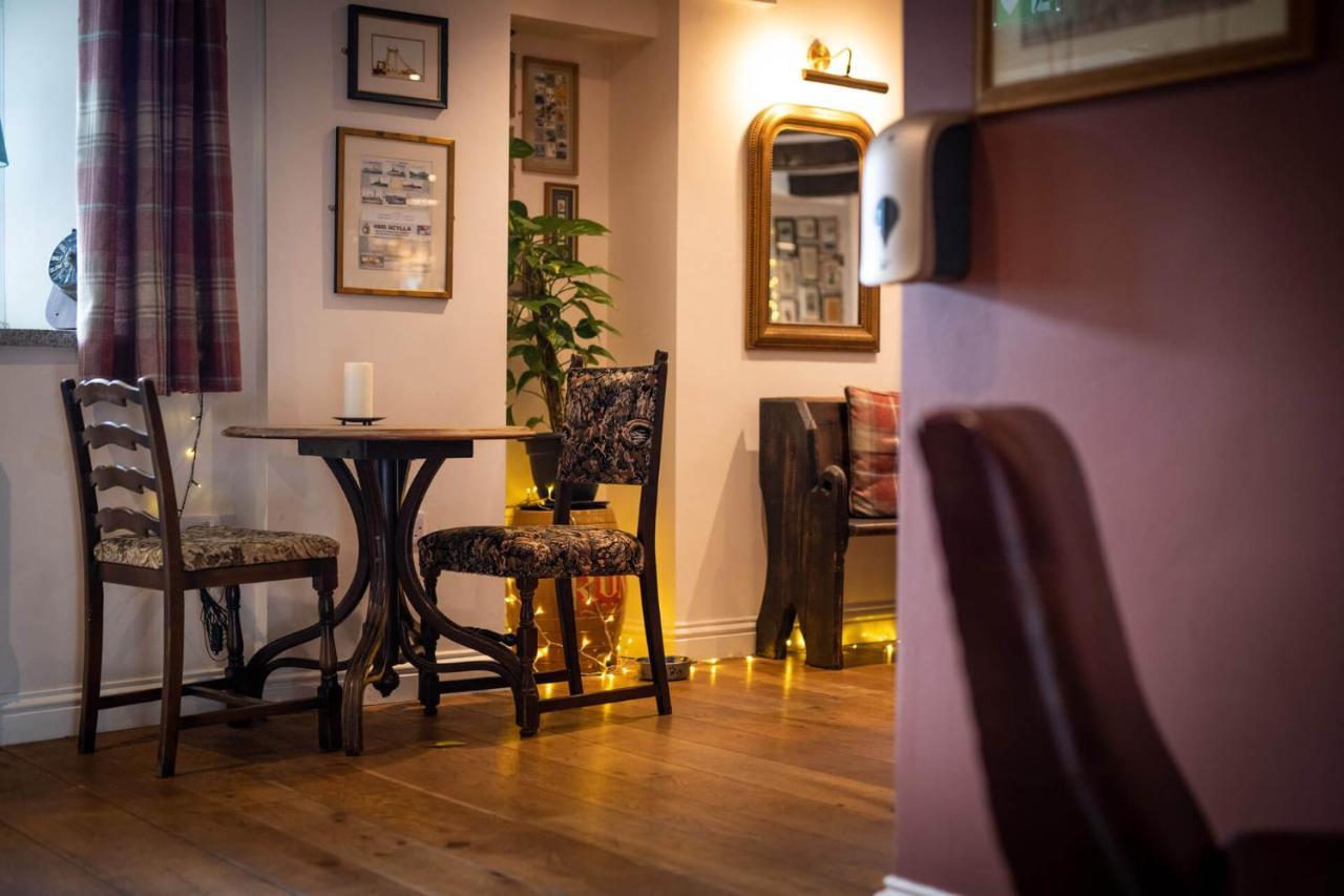 Finnygook Inn Crafthole Экстерьер фото